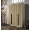 Четырёхдверный платяной шкаф светлое дерево с тёмными ручками — вместительный и стильный